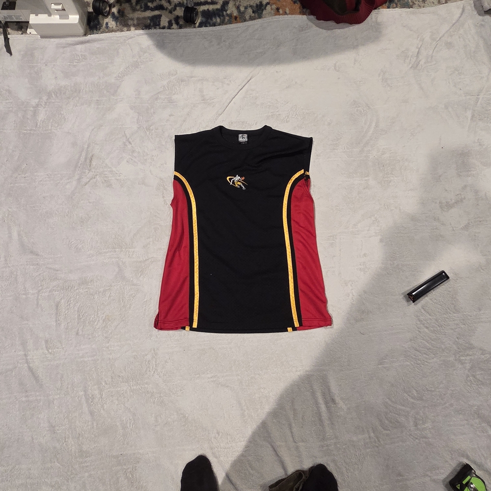 Black and Red Sleeveless Top